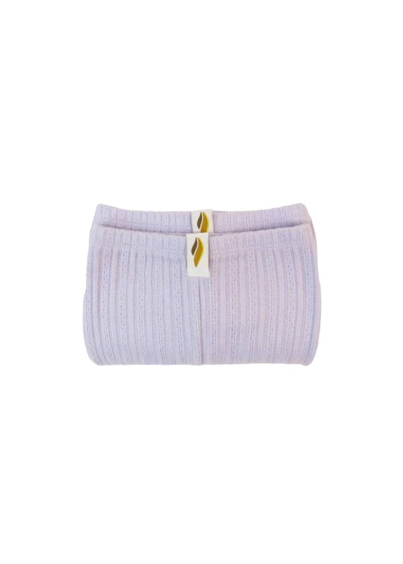 RubiaWear legwarmers in light purple.