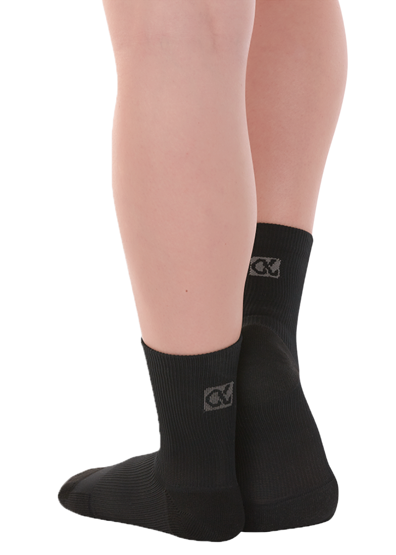 Performance Shock Crew Socks (Studio Essentials)