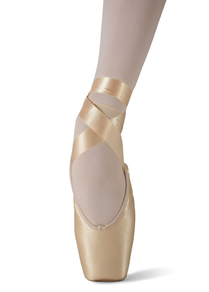 Merlet CDIVA Women's Diva Pointe Shoe with 3/4 Hard Shank in Pink distributed by Eurotard