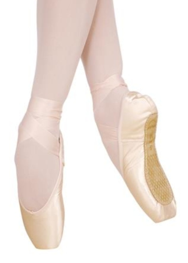 Nikolay 0509/1N Women's 3007 Pro Pointe Shoe in Pink with a Hard Shank