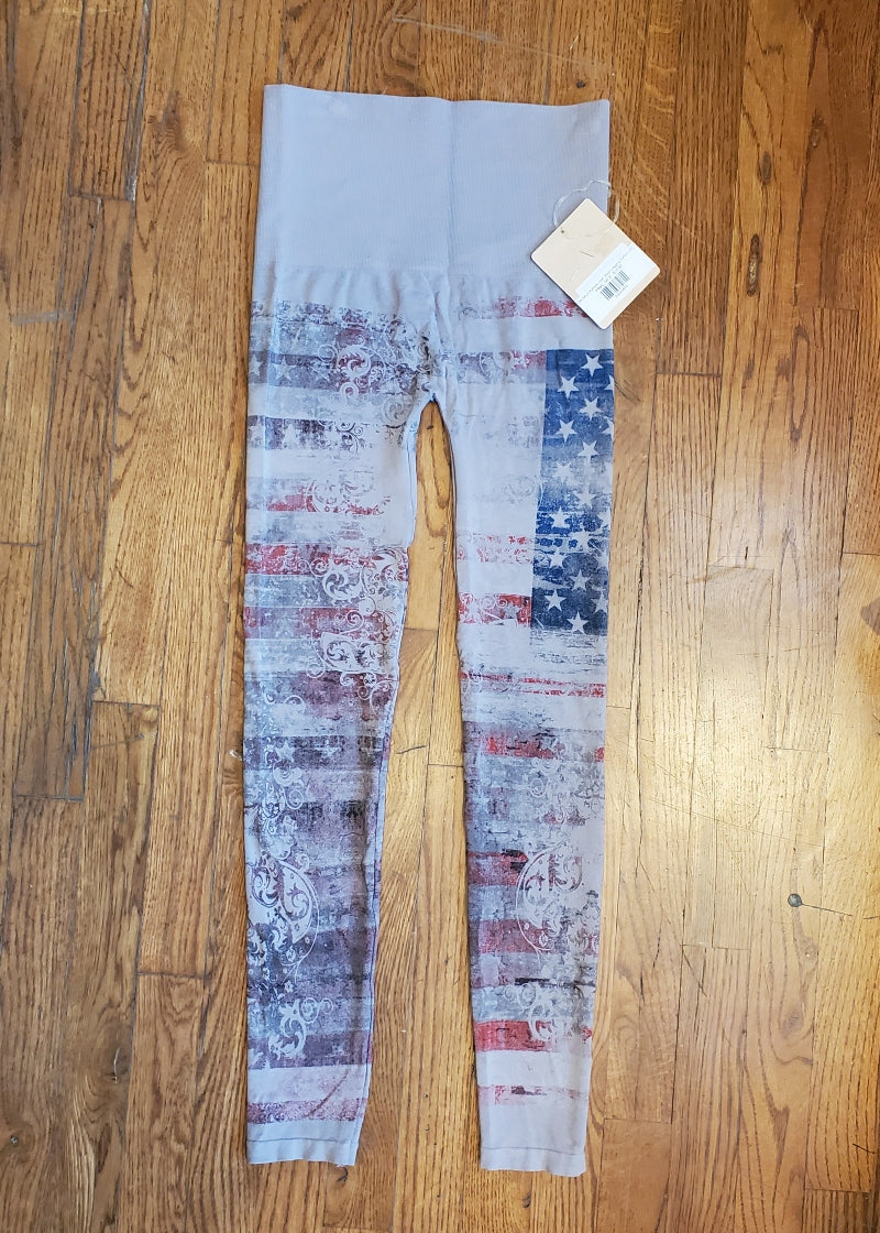 ON SALE Patriotic High Waist Legging (OPGY, OS)