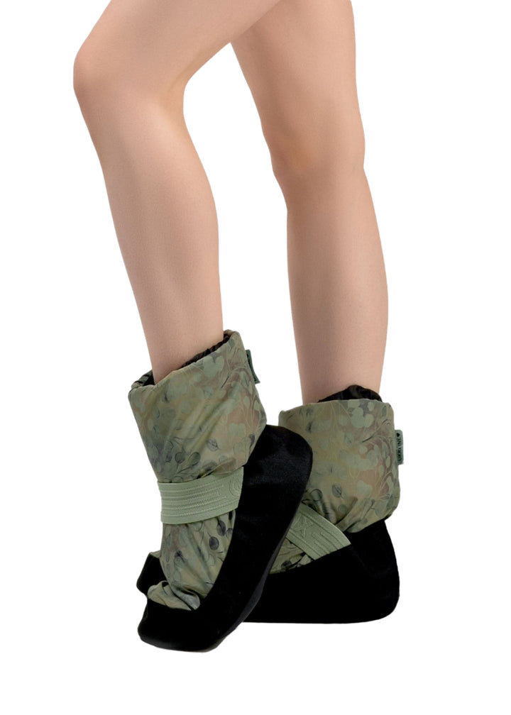 Amouage Forest Warm-Up Booties (Pistachio)