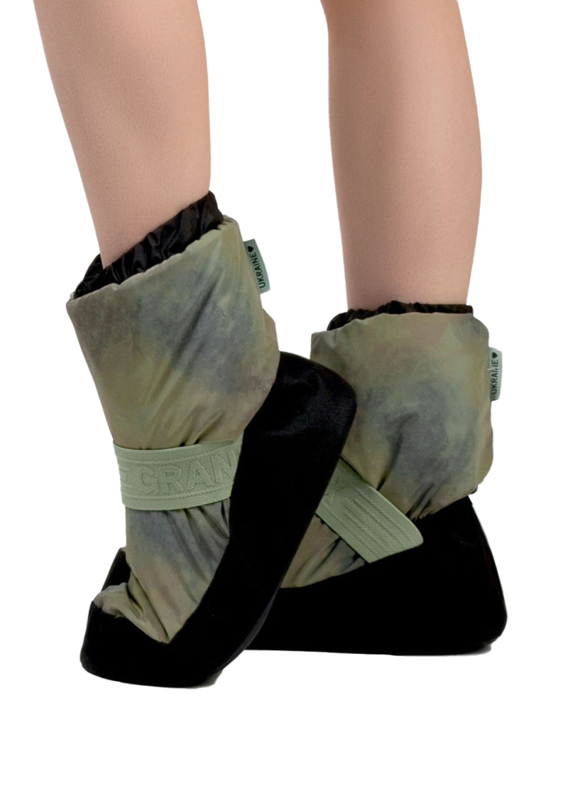 Grand Prix UWAU10x Women's Amouage Warm-Up Booties in Pistachio Ocean (green/blue abstract print)