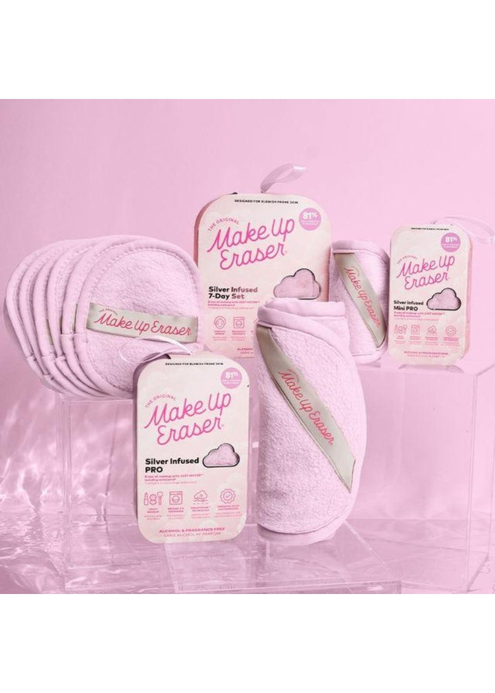 The Original MakeUp Eraser RD7DSLVR01 7-day reusable makeup wipe set with anti-microbial silver-infused fibers in light pink