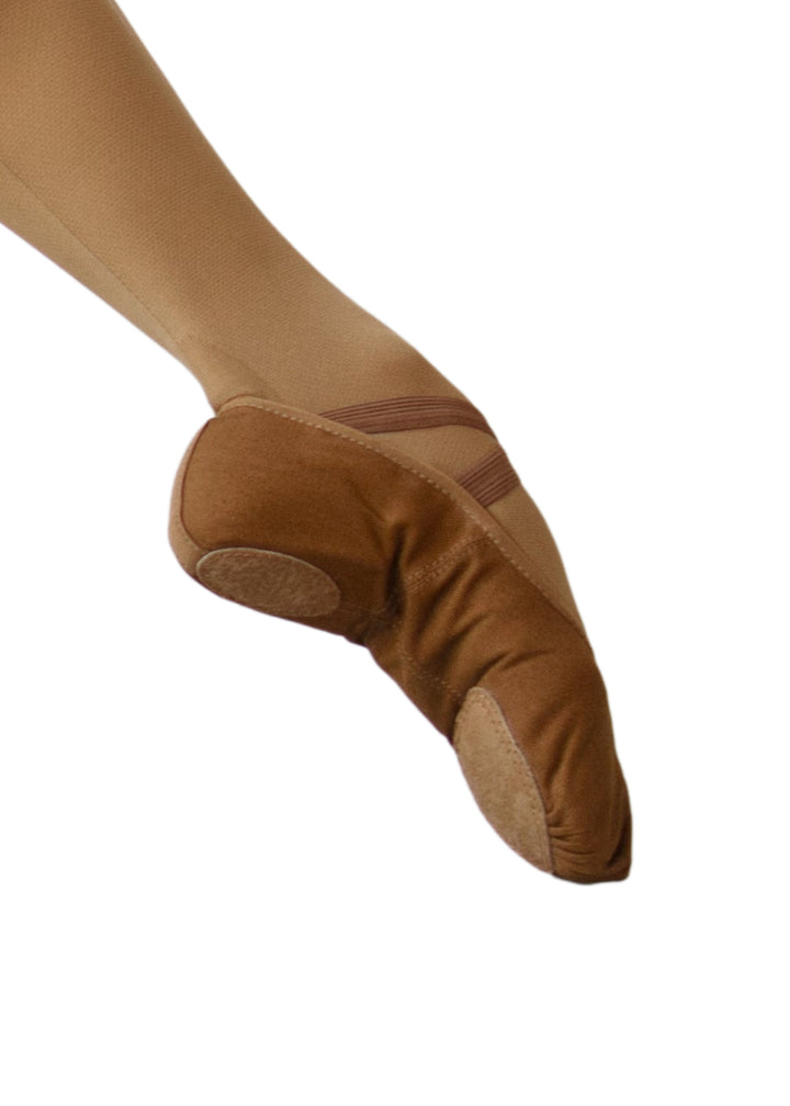 Orza Pro 2.0 Women's Split-Sole Canvas Ballet Shoe in Cocoa medium-dark skin tone color, with innovative shock-asborbing technology, shown on a ballet dancer wearing matching tights