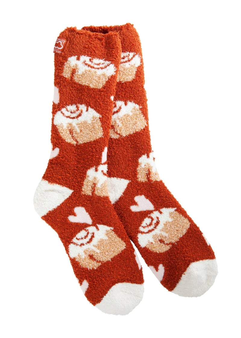 Cozy Crew Socks (Cinnamon Roll)